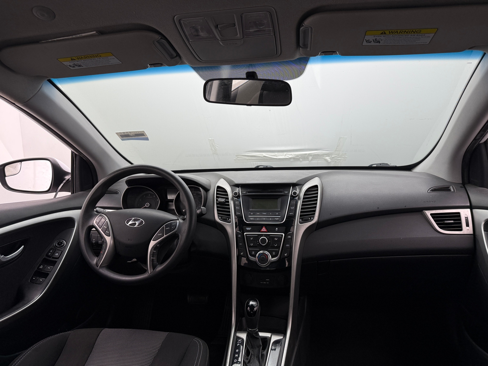 Thumbnail: 2015 Hyundai Elantra - 3