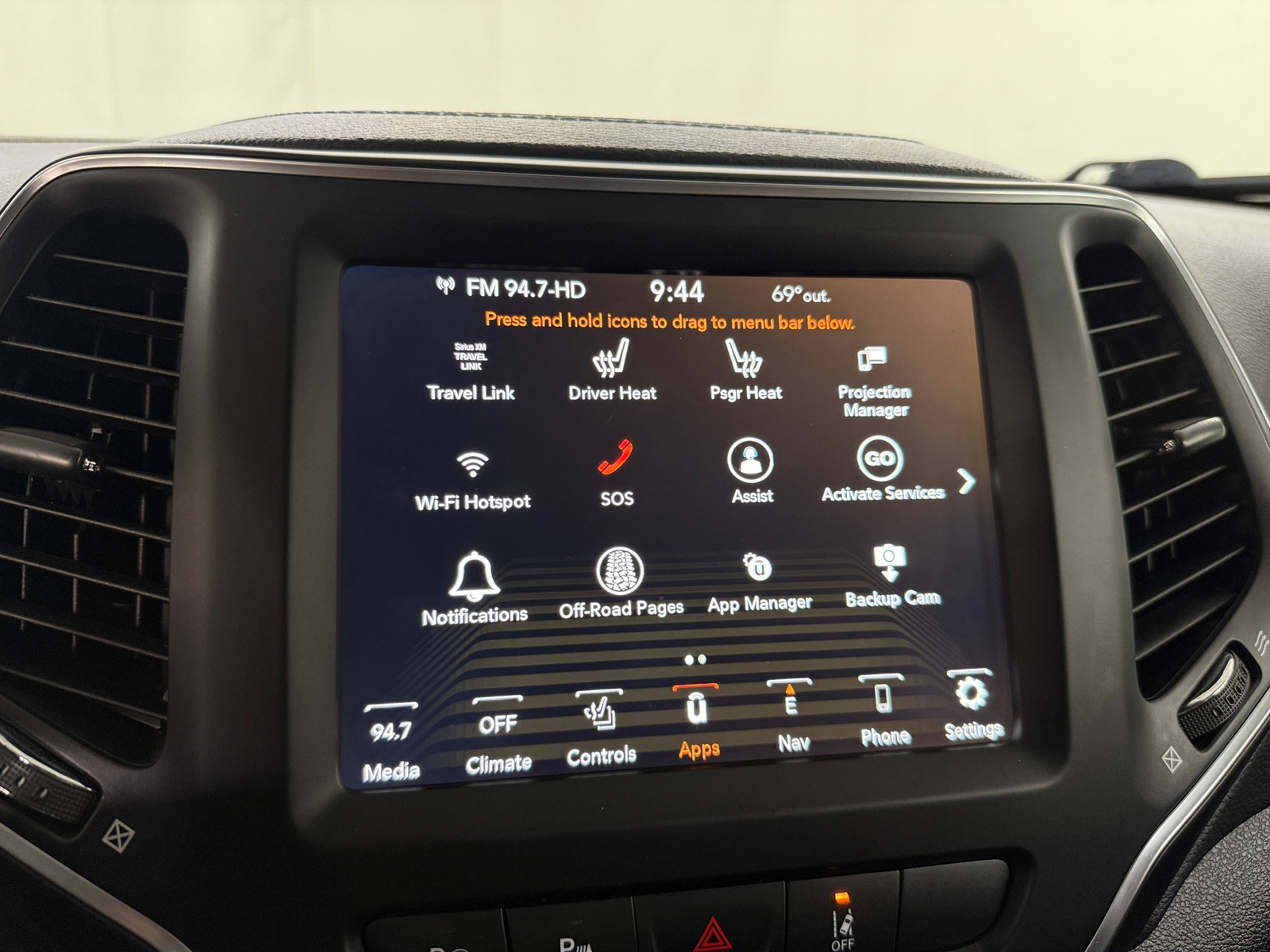 Thumbnail: 2023 Jeep Cherokee - 3