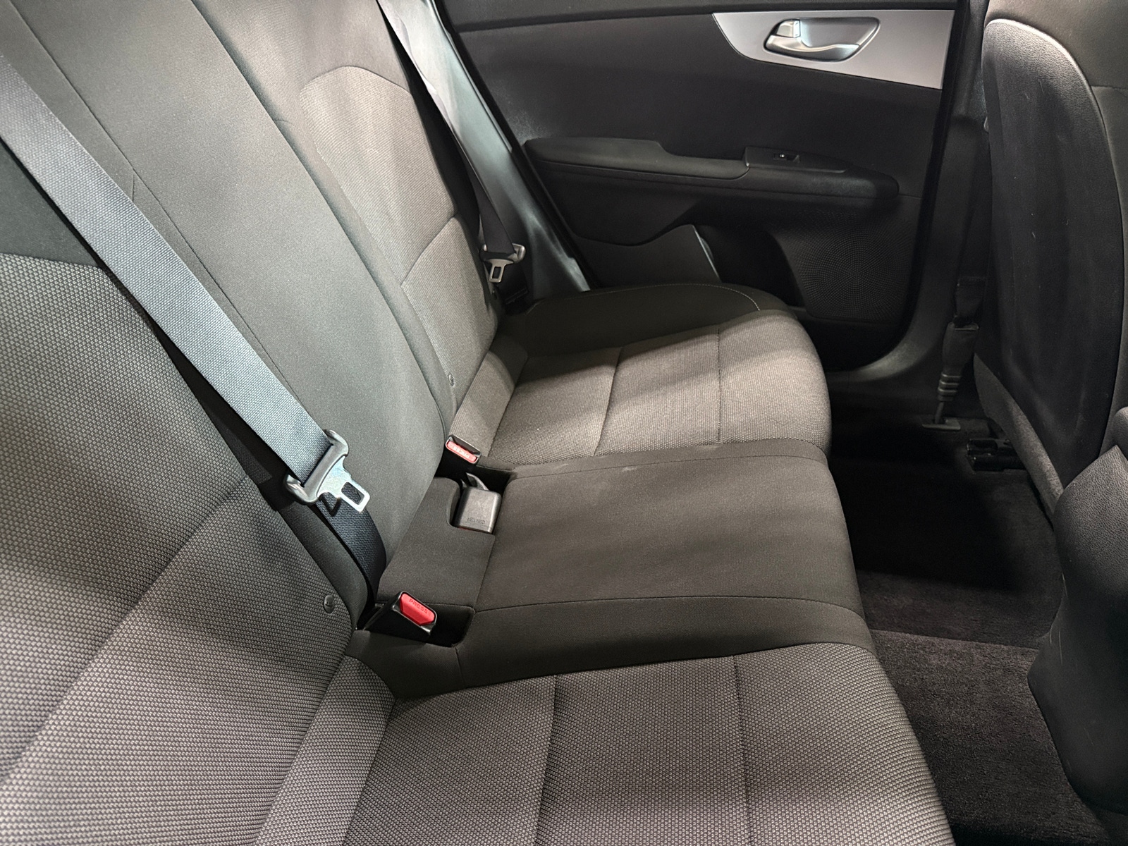 Thumbnail: 2023 Kia Forte - 6