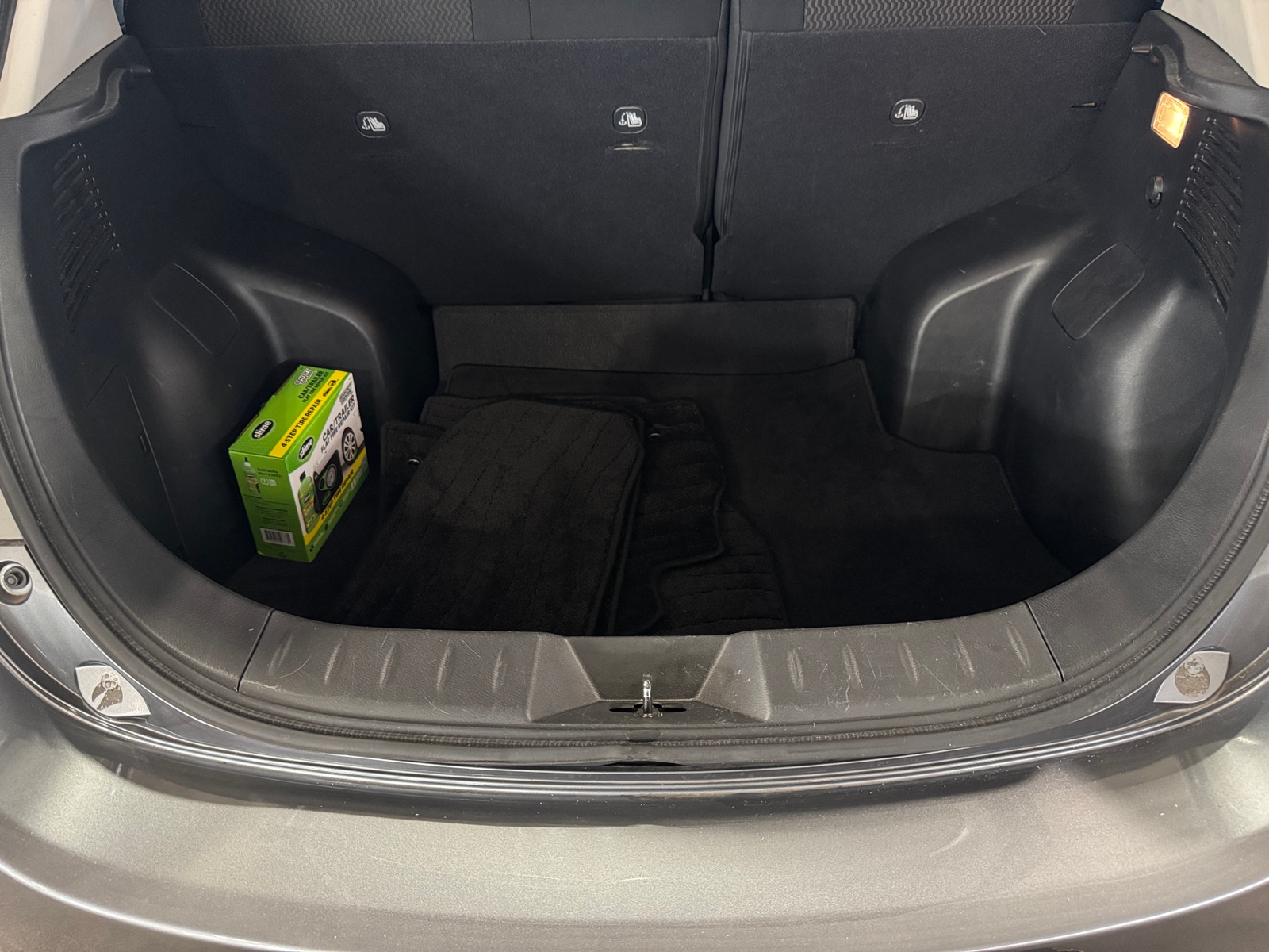 Thumbnail: 2015 Nissan Leaf - 7