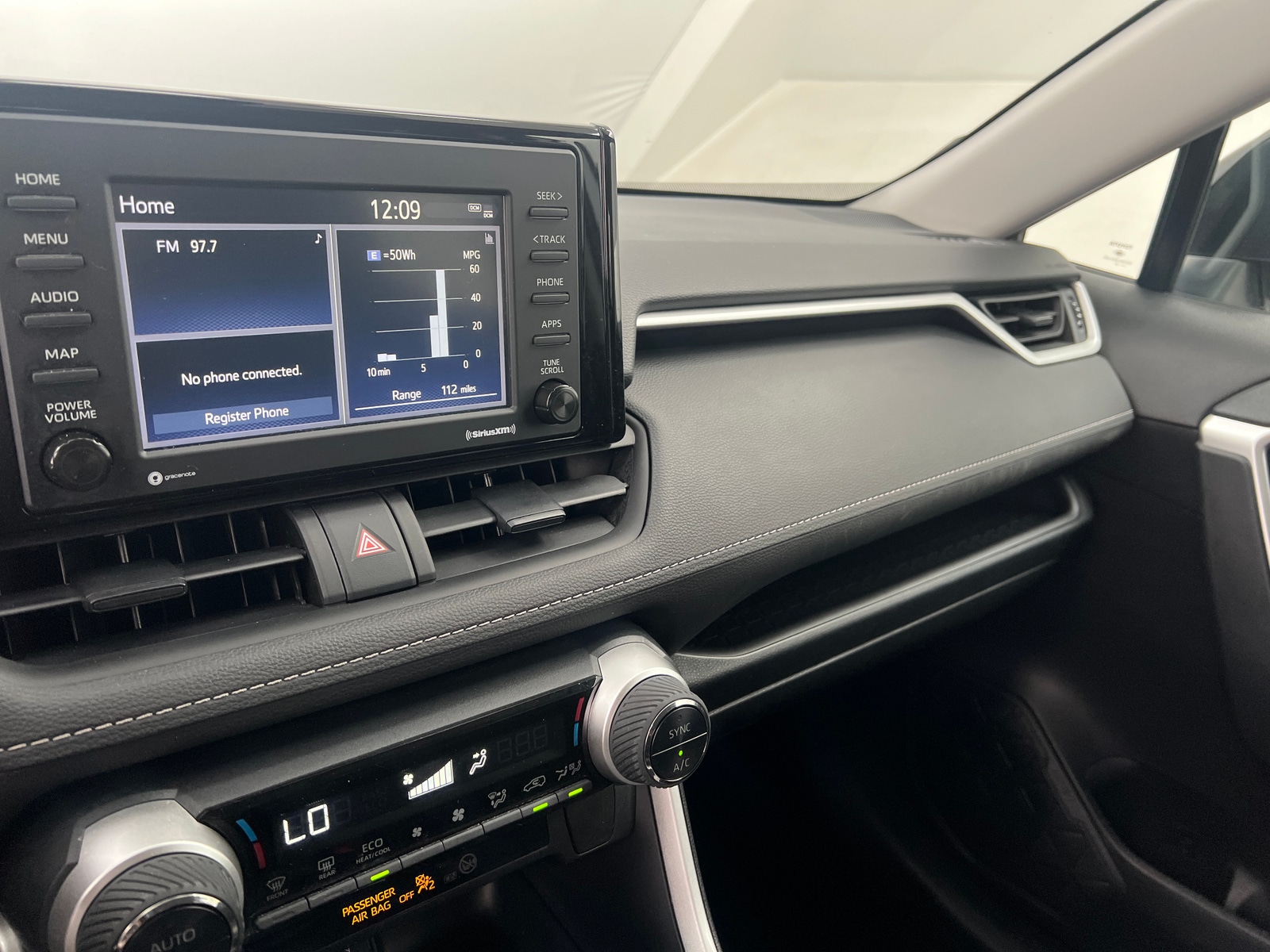 Thumbnail: 2021 Toyota RAV4 - 4