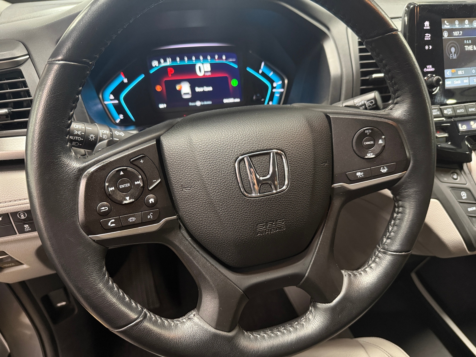 Thumbnail: 2022 Honda Odyssey - 4