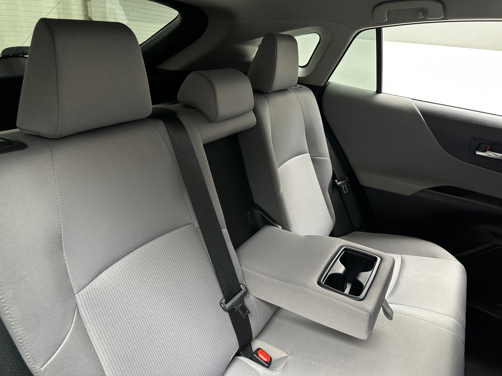 Thumbnail: 2021 Toyota Venza - 6