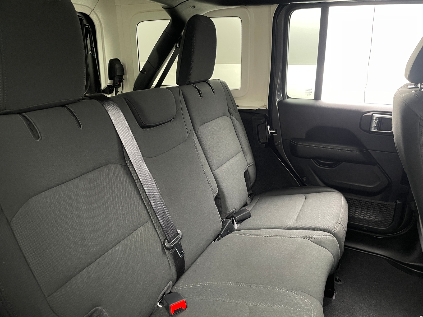 Thumbnail: 2021 Jeep Wrangler - 6
