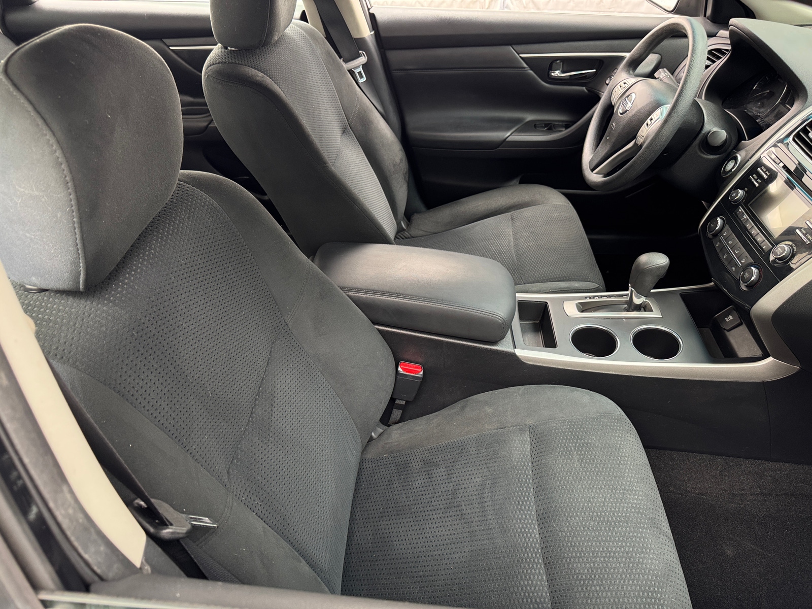 Thumbnail: 2015 Nissan Altima - 2