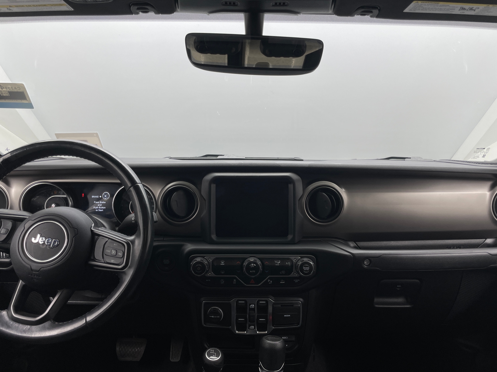 Thumbnail: 2021 Jeep Gladiator - 3