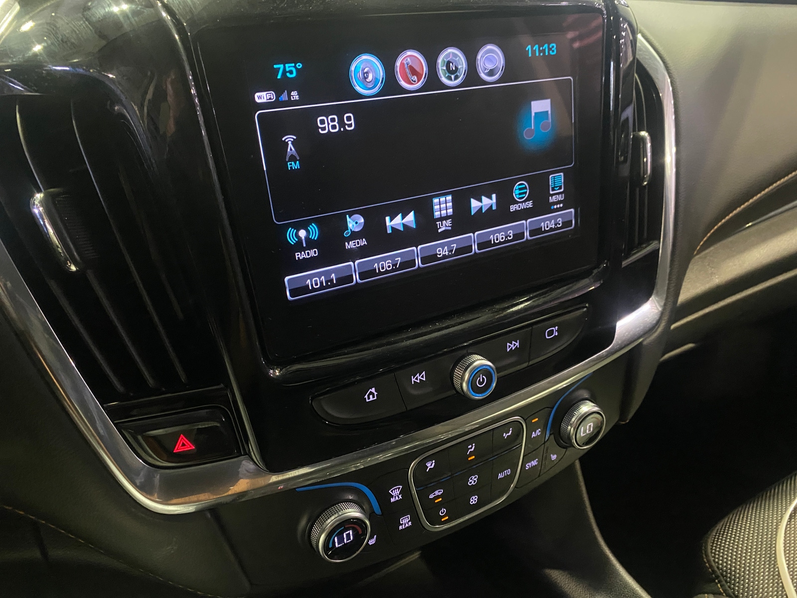 Thumbnail: 2018 Chevrolet Traverse - 4