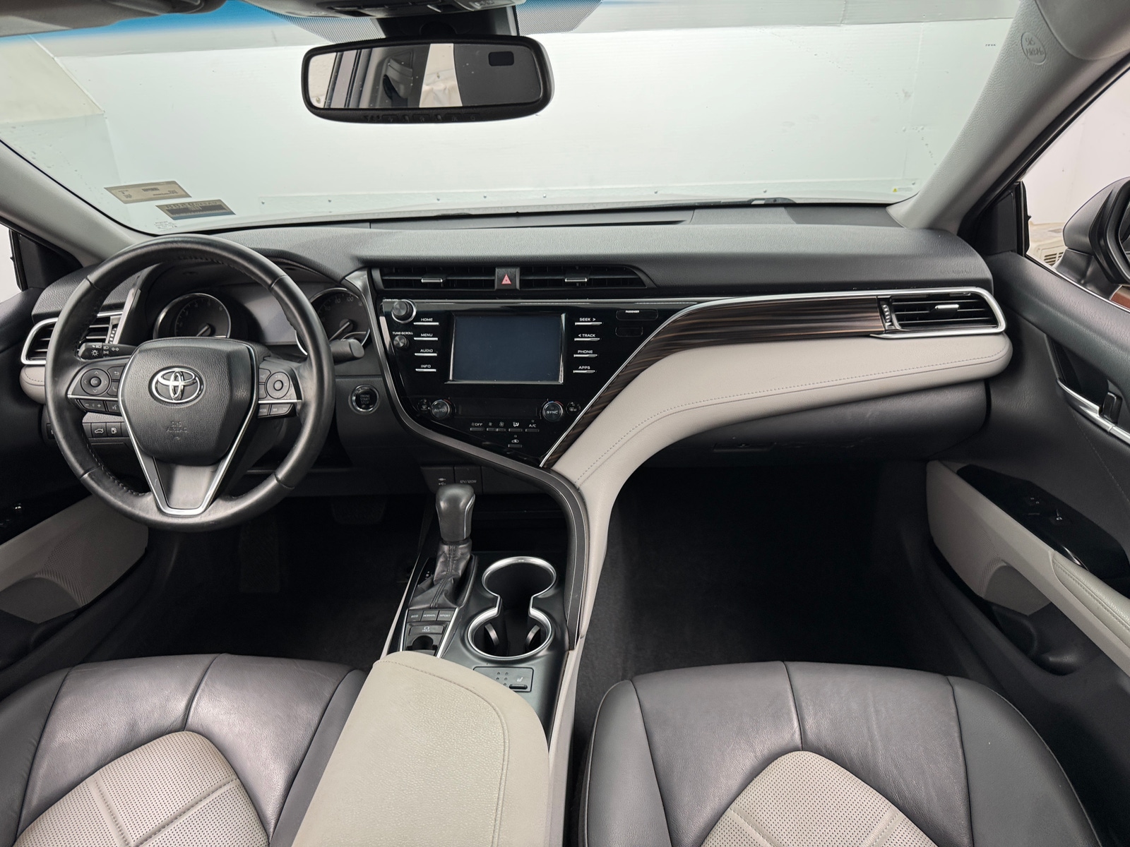 Thumbnail: 2018 Toyota Camry - 2