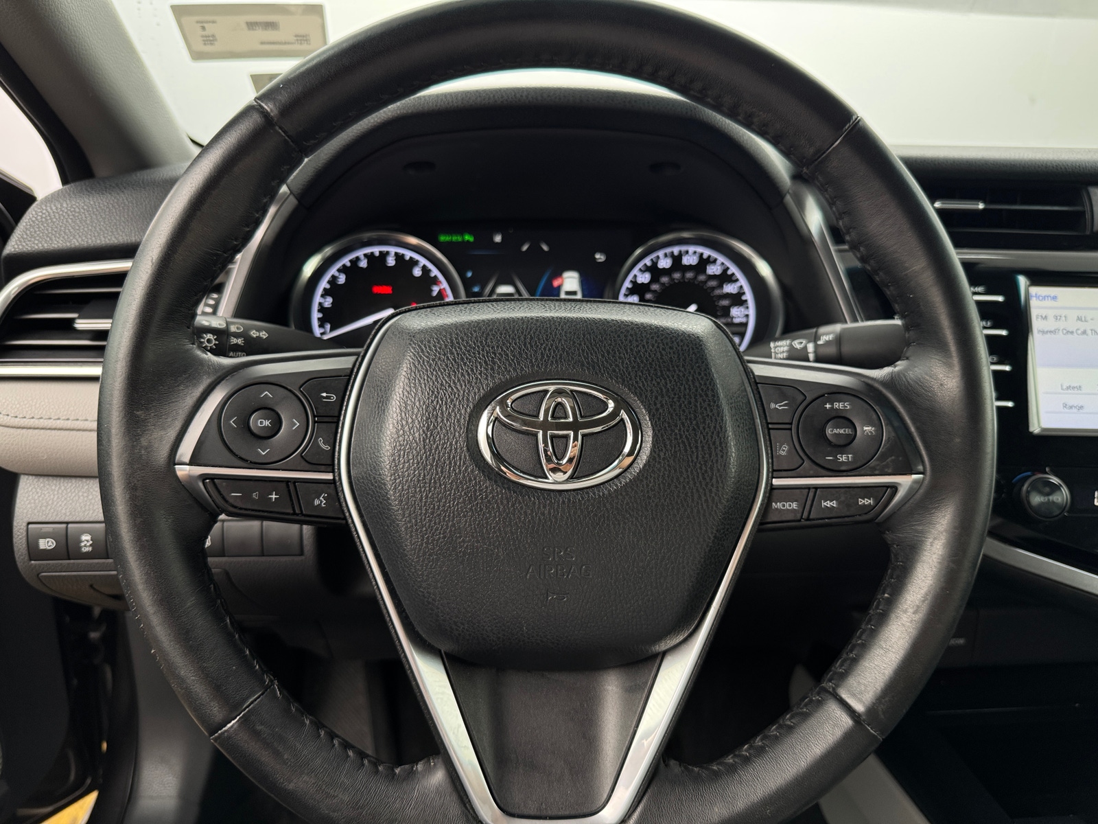 Thumbnail: 2018 Toyota Camry - 4