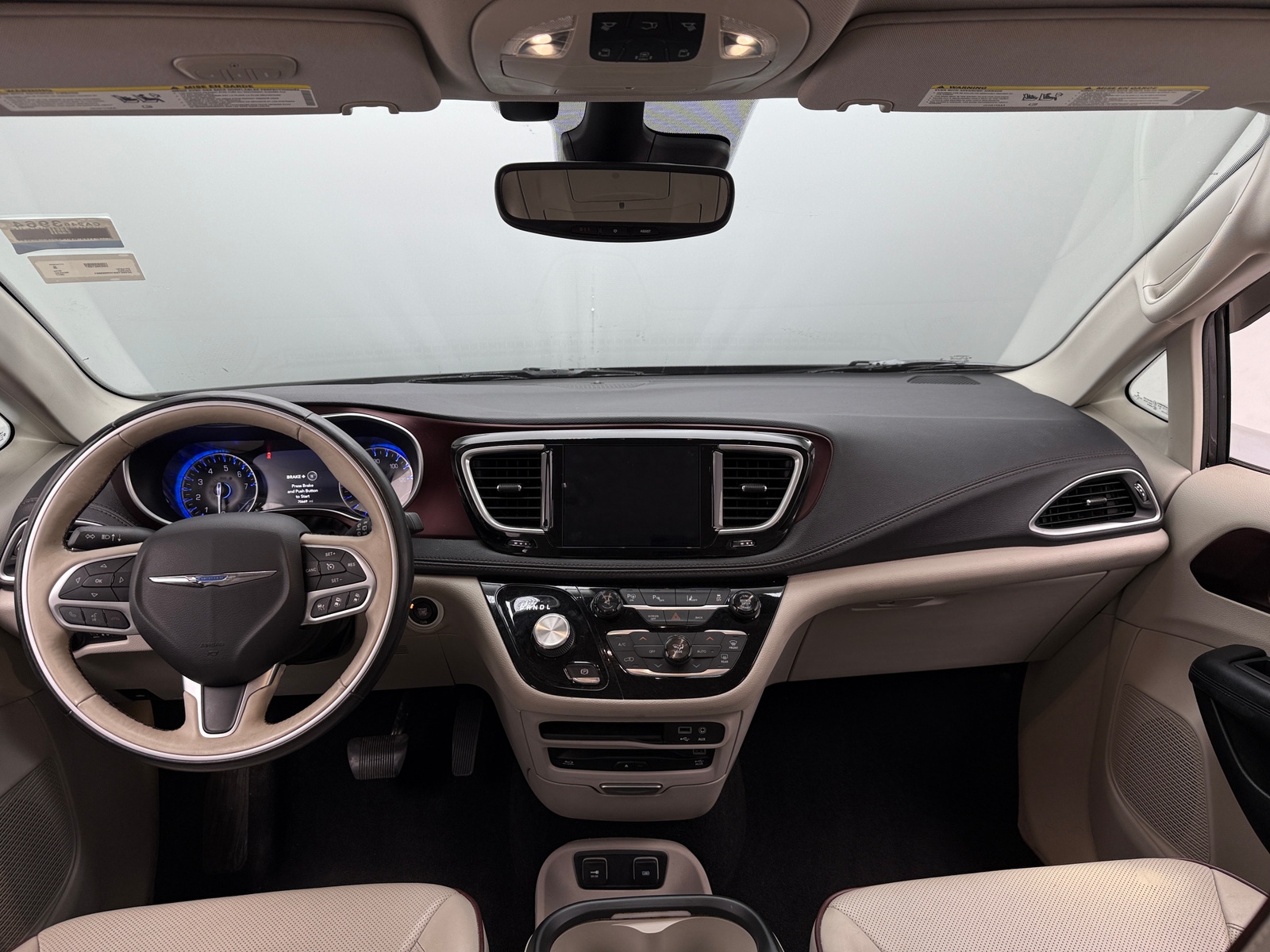 Thumbnail: 2017 Chrysler Pacifica - 2