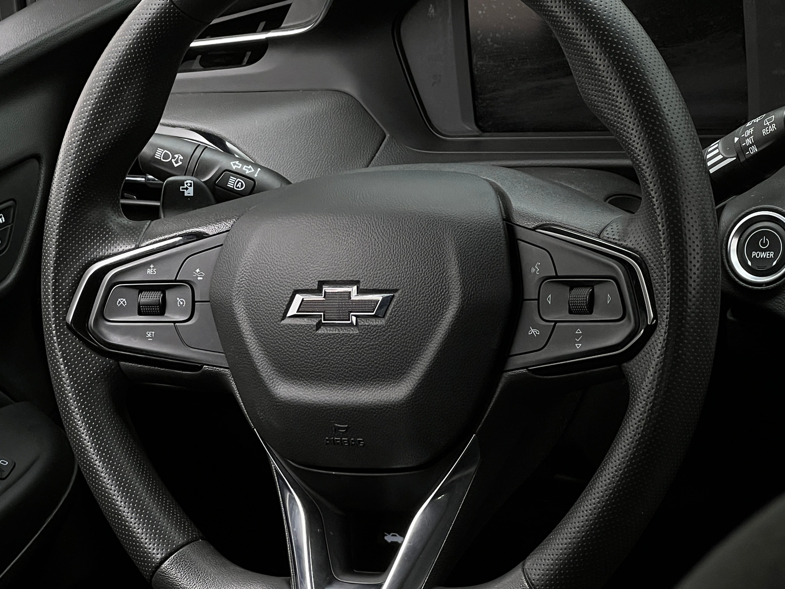 Thumbnail: 2023 Chevrolet Bolt EUV - 5