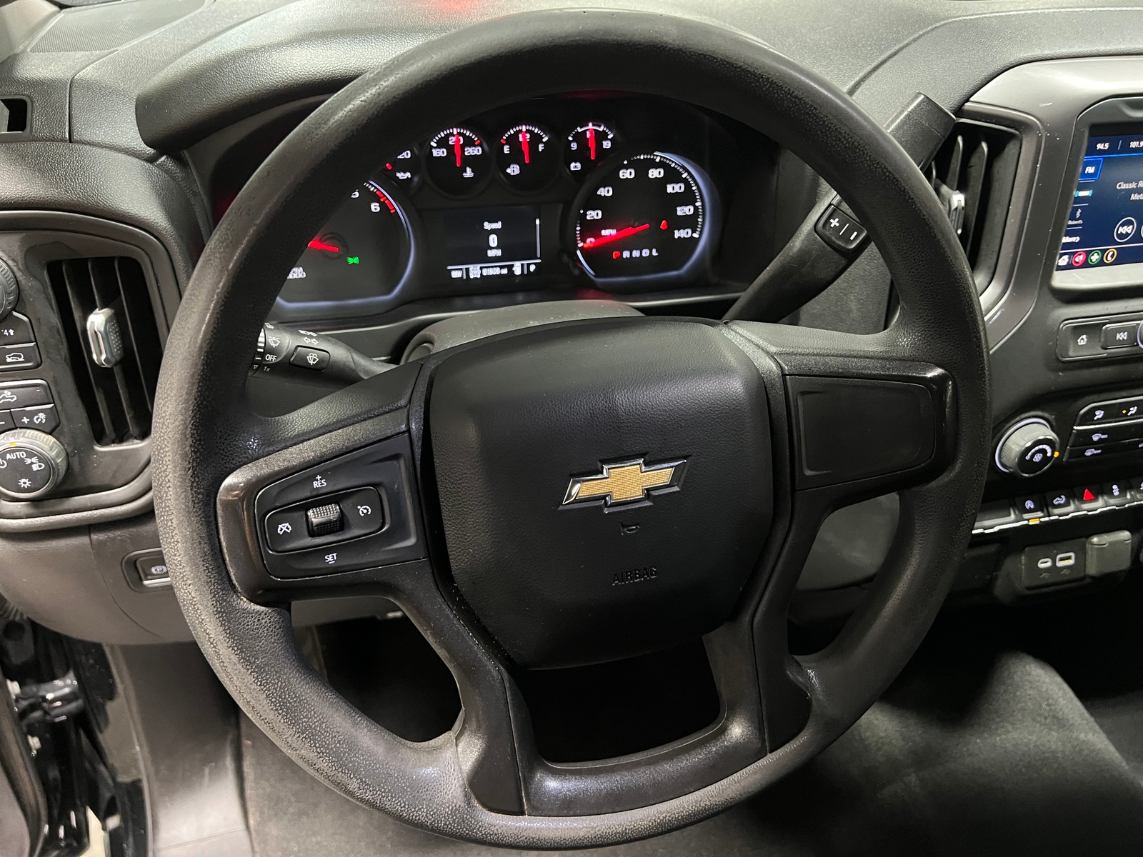 Thumbnail: 2021 Chevrolet Silverado 1500 - 5
