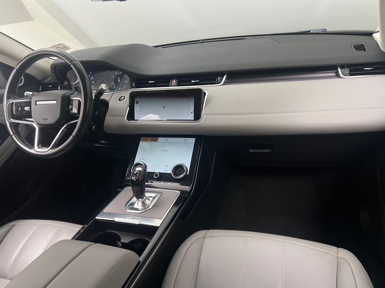 Thumbnail: 2021 Land Rover Range Rover Evoque - 2