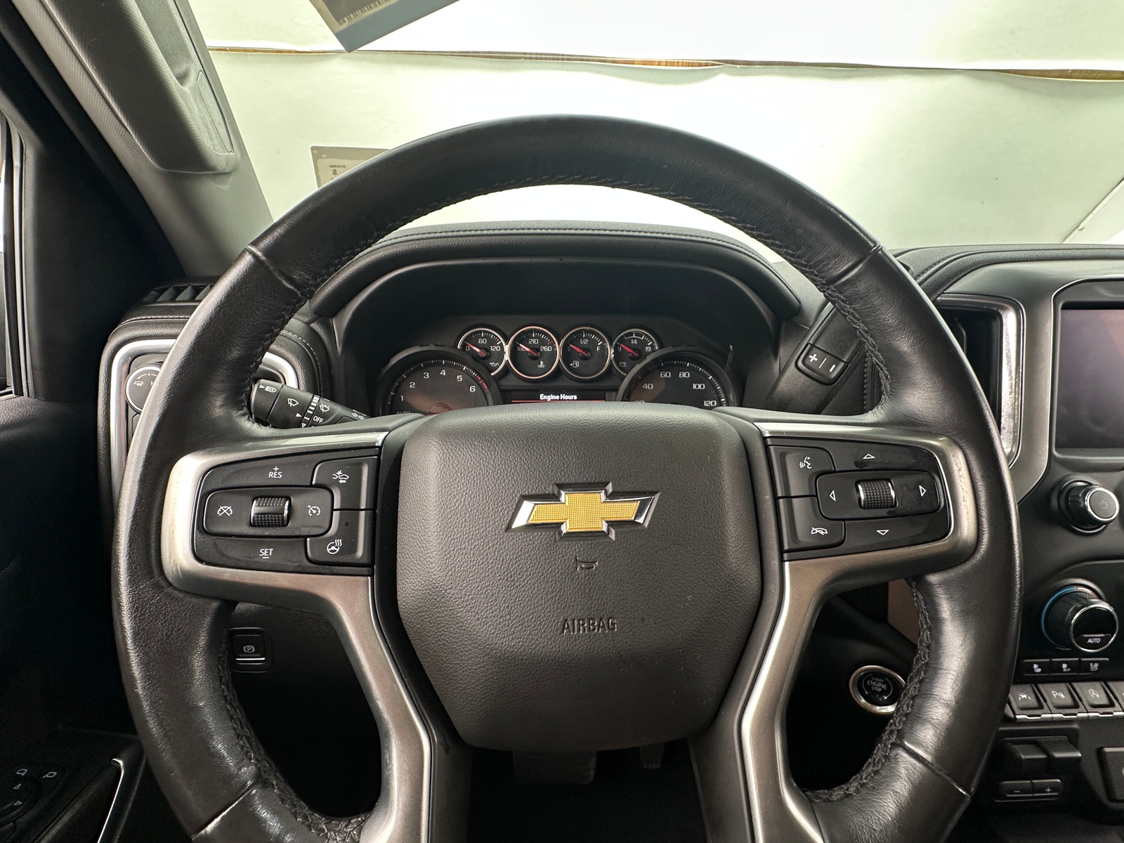 Thumbnail: 2020 Chevrolet Silverado 1500 - 5