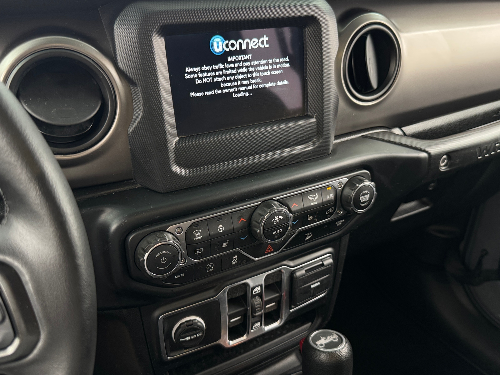 Thumbnail: 2019 Jeep Wrangler - 4