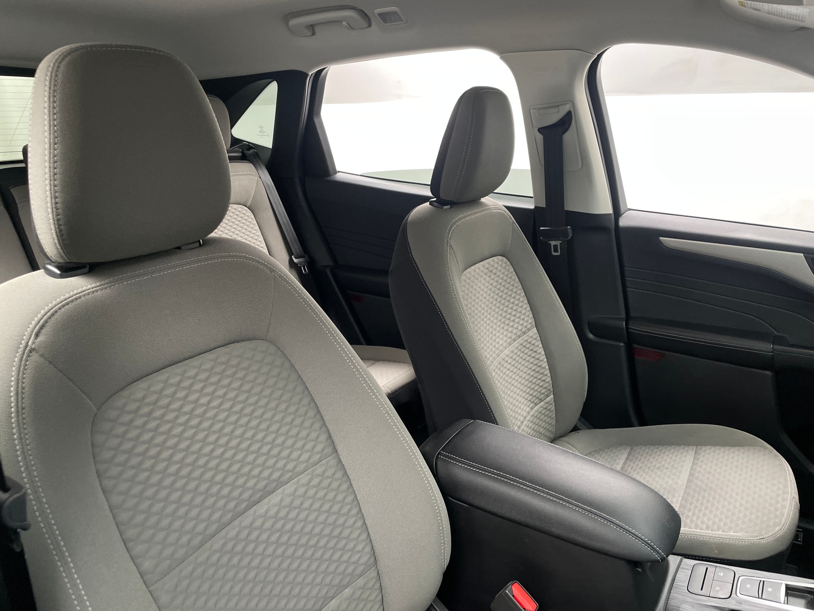 Thumbnail: 2022 Ford Escape - 2