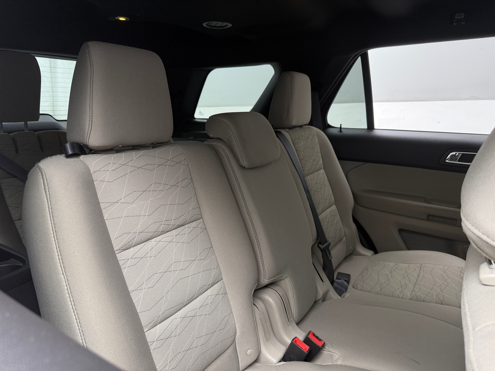 Thumbnail: 2015 Ford Explorer - 6