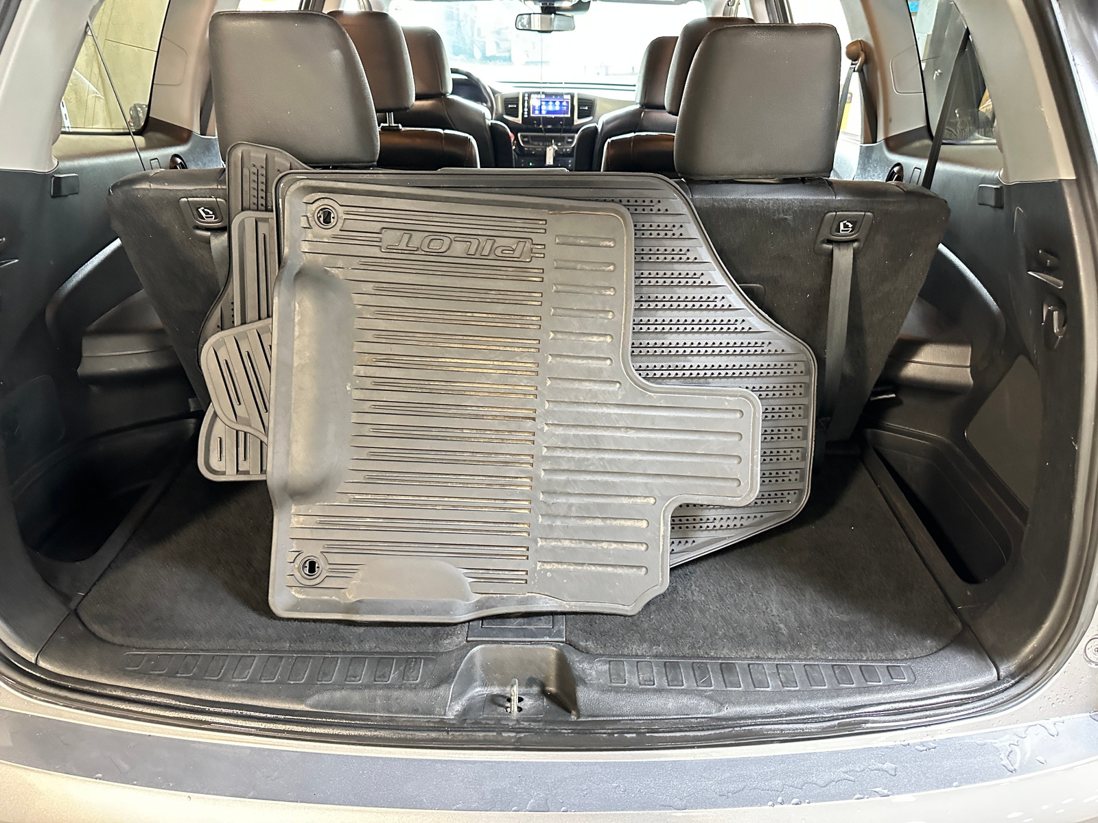 Thumbnail: 2017 Honda Pilot - 6