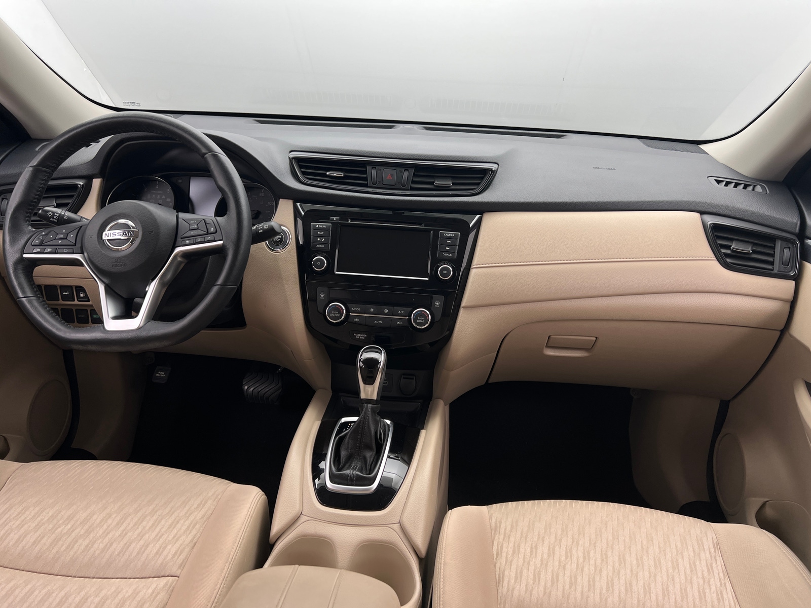 Thumbnail: 2018 Nissan Rogue - 3