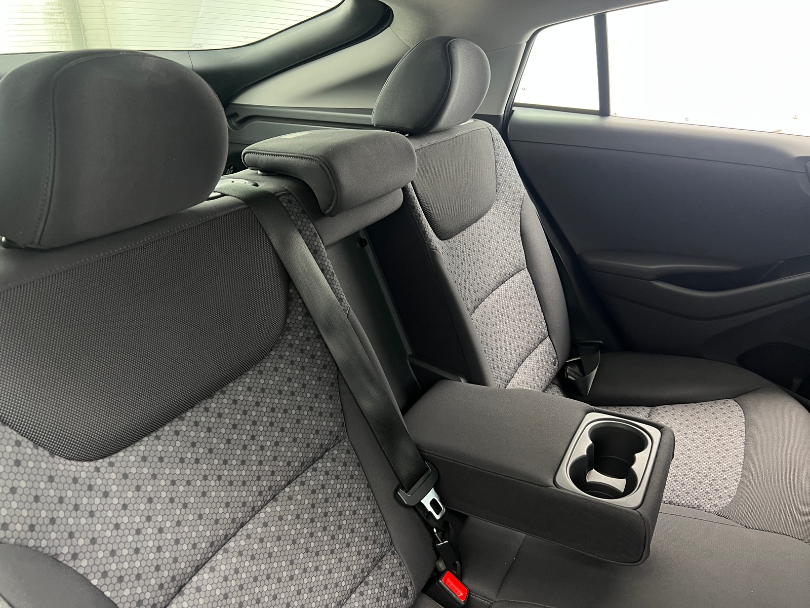 Thumbnail: 2019 Hyundai Ioniq - 6