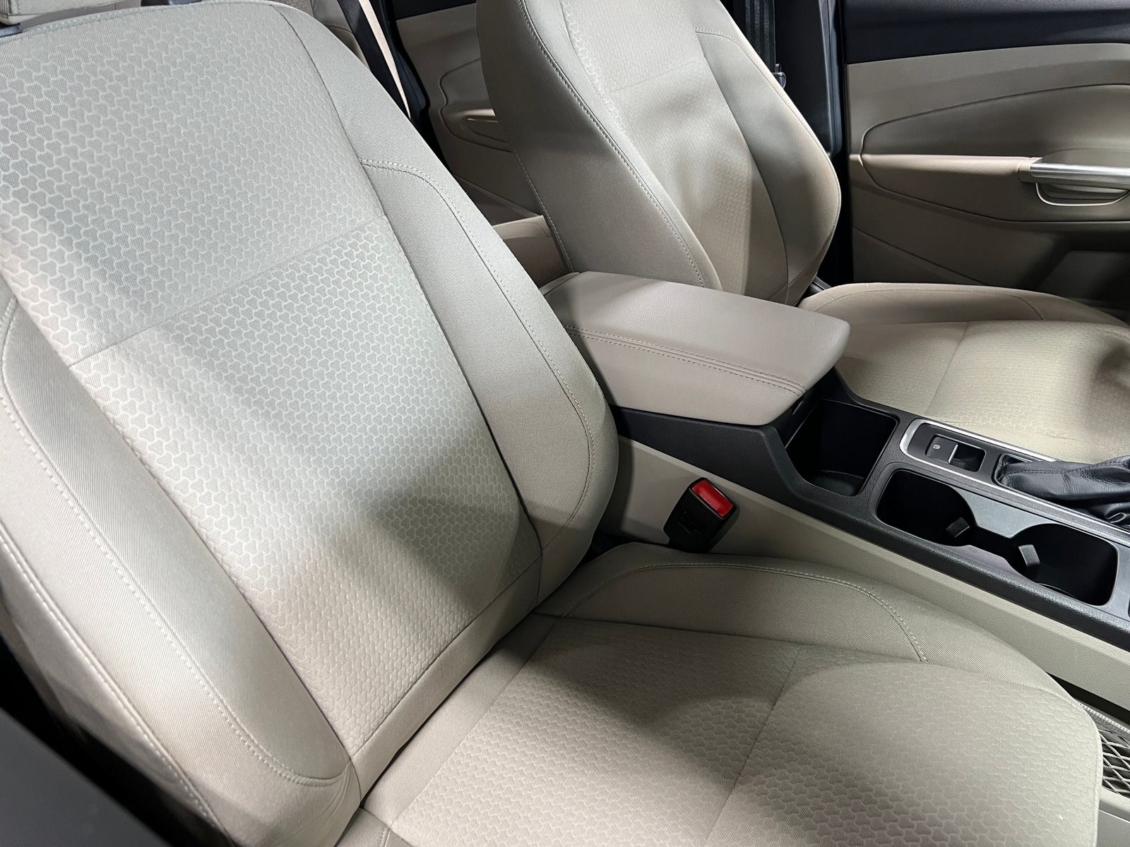 Thumbnail: 2019 Ford Escape - 2