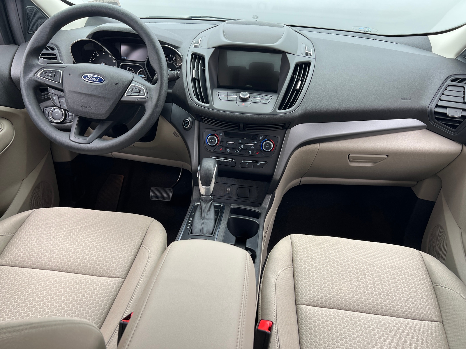 Thumbnail: 2019 Ford Escape - 3