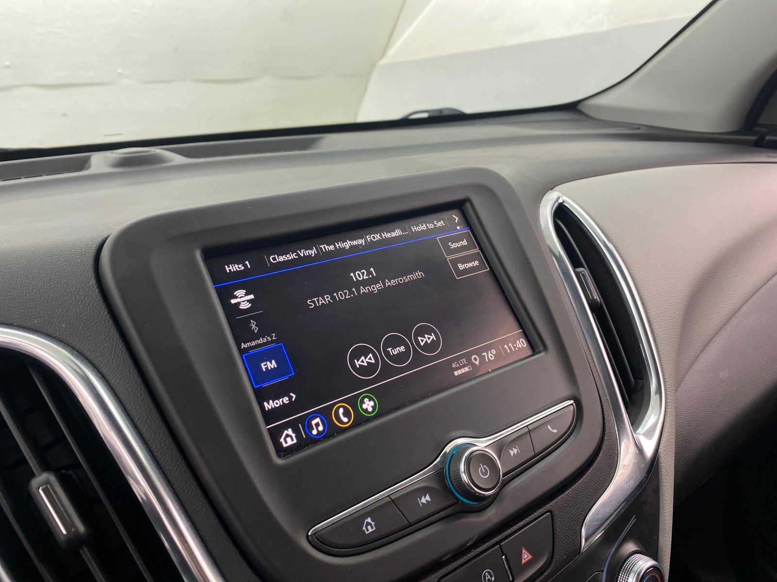 Thumbnail: 2023 Chevrolet Equinox - 4