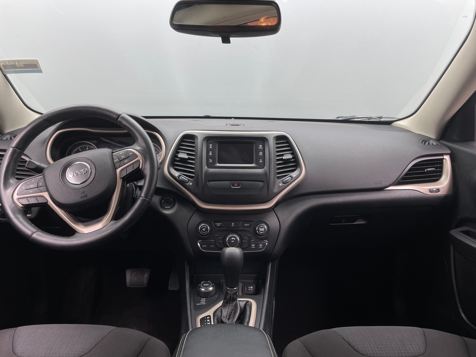 Thumbnail: 2016 Jeep Cherokee - 3