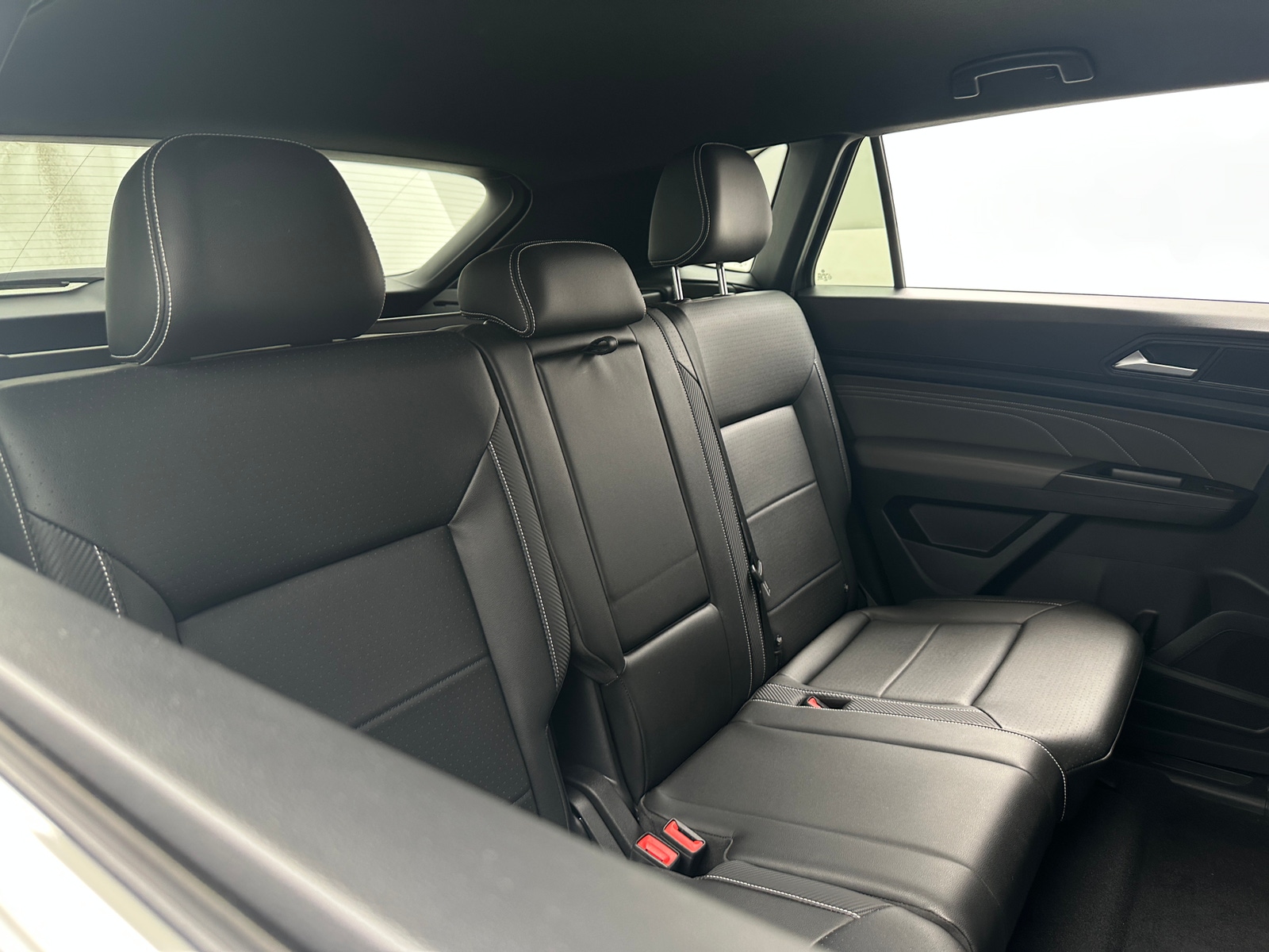 Thumbnail: 2023 Volkswagen Atlas - 5