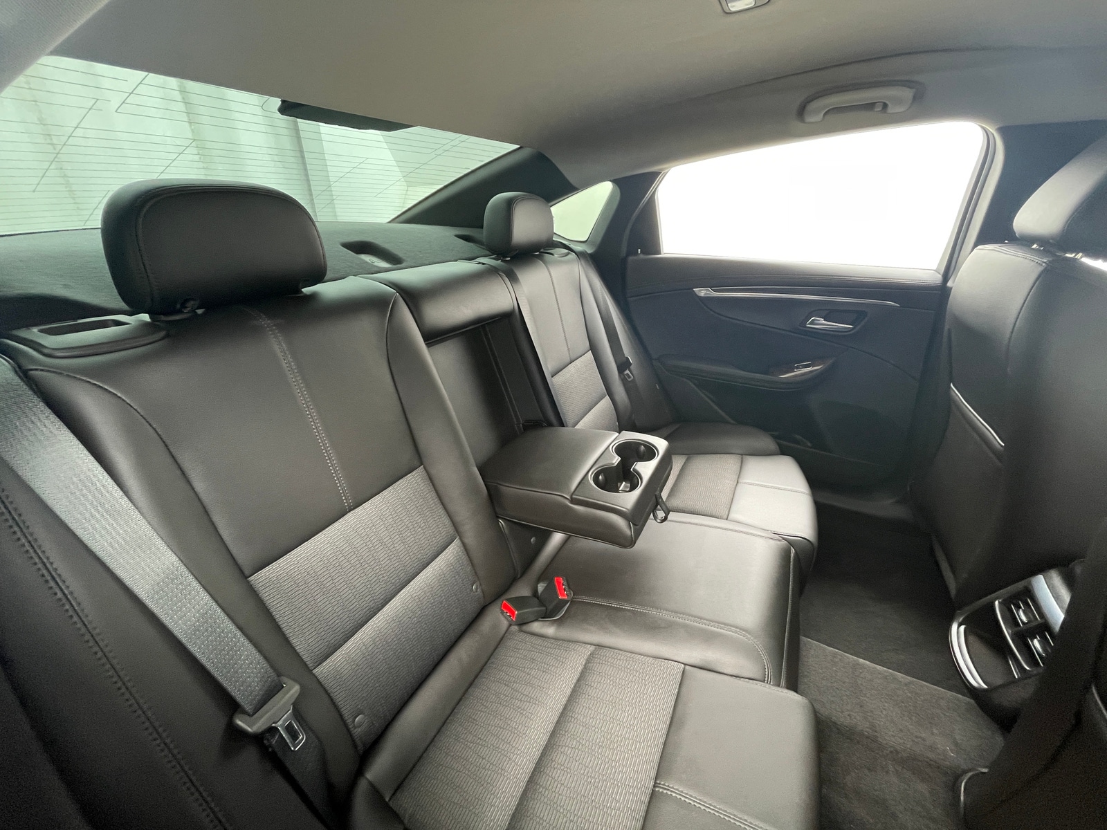 Thumbnail: 2015 Chevrolet Impala - 5