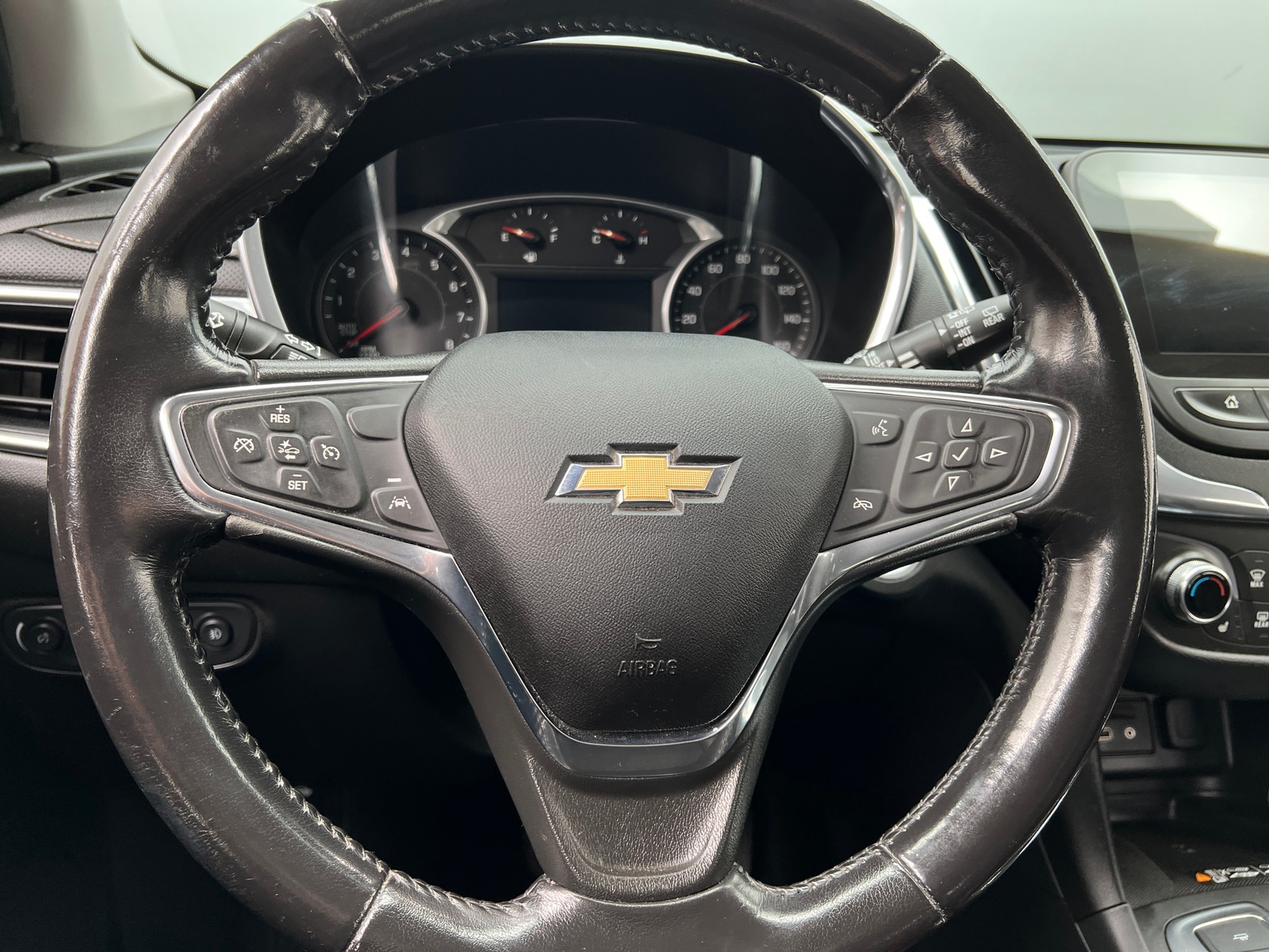 Thumbnail: 2020 Chevrolet Equinox - 4