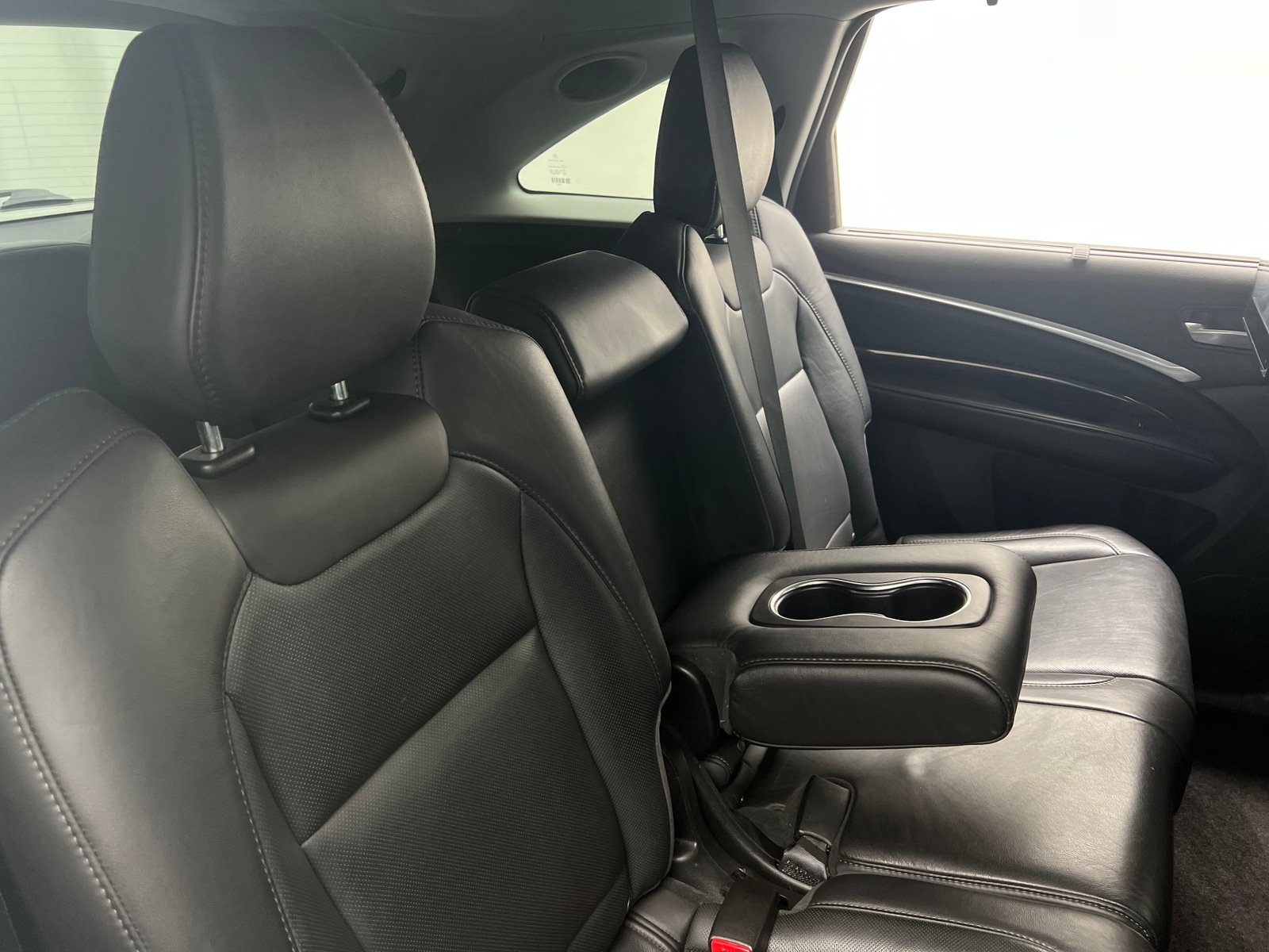 Thumbnail: 2016 Acura MDX - 5
