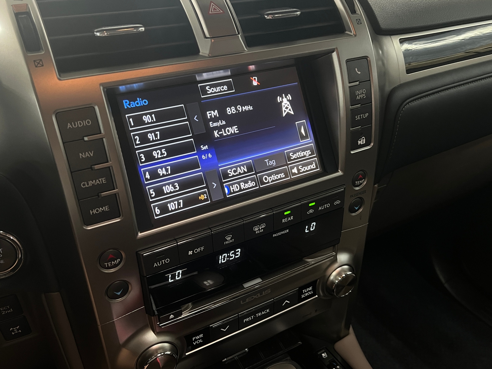Thumbnail: 2021 Lexus GX - 3
