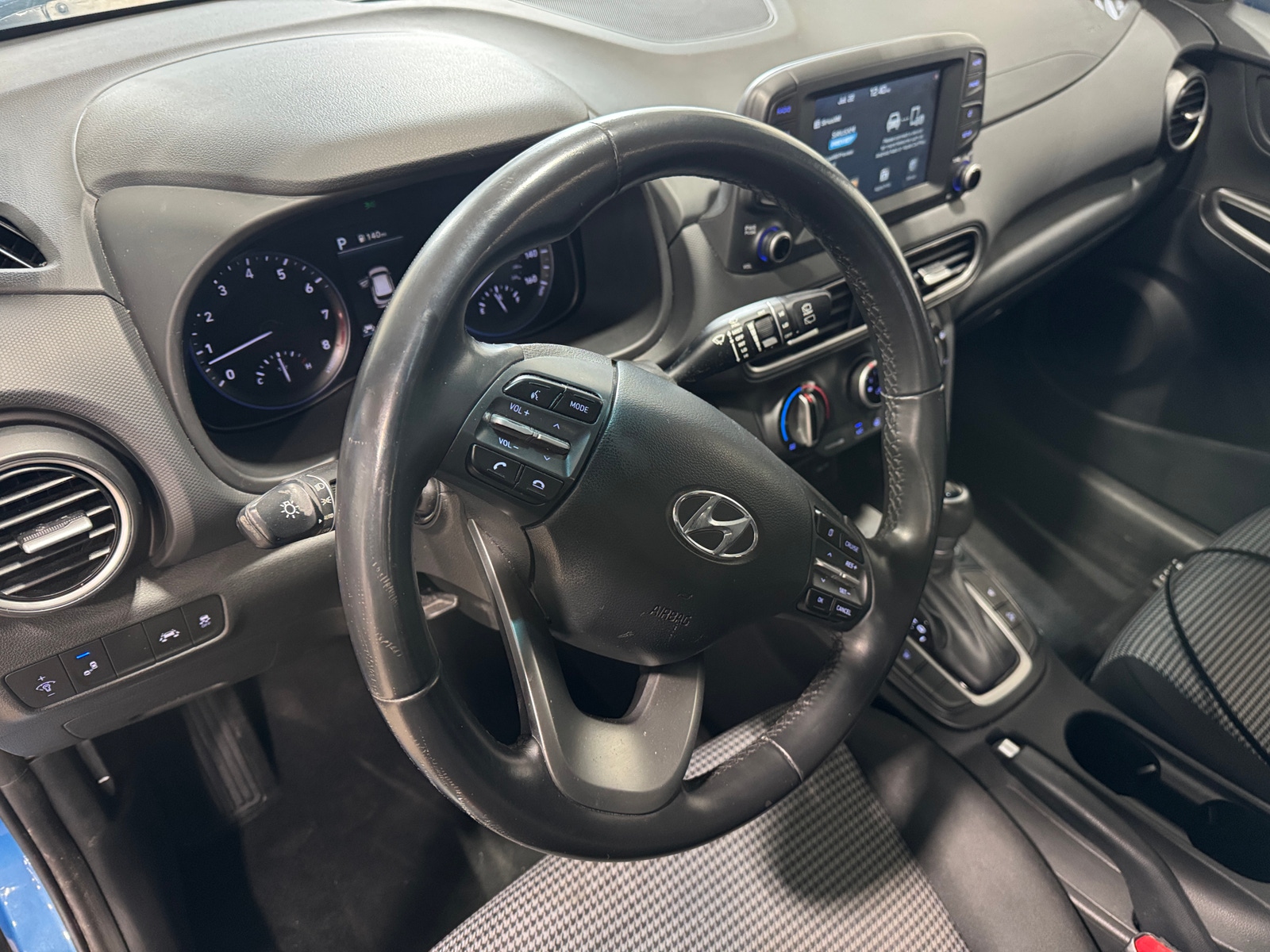 Thumbnail: 2020 Hyundai Kona - 3