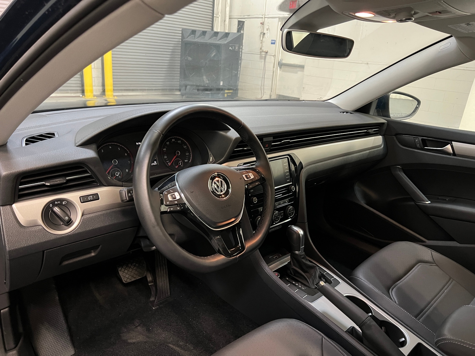 Thumbnail: 2020 Volkswagen Passat - 2