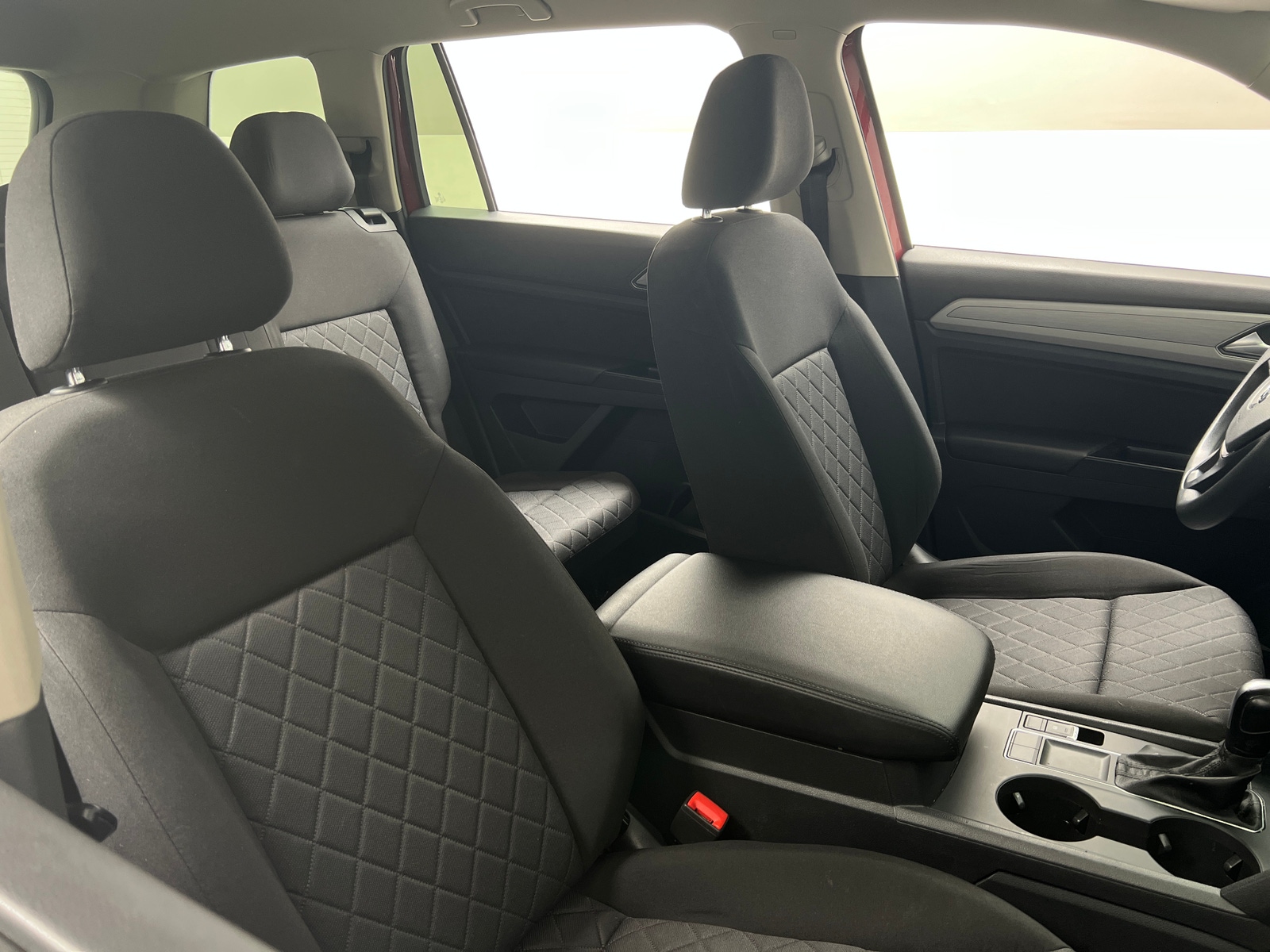 Thumbnail: 2018 Volkswagen Atlas - 2