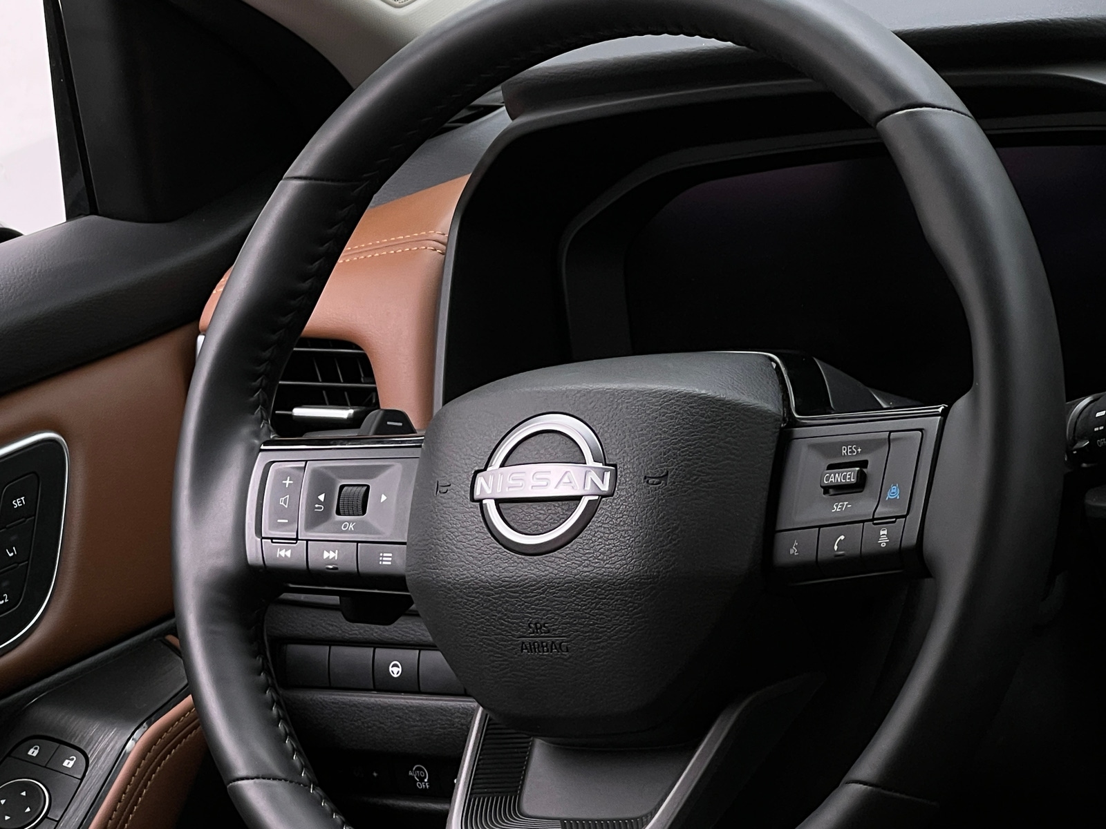 Thumbnail: 2025 Nissan Rogue - 4