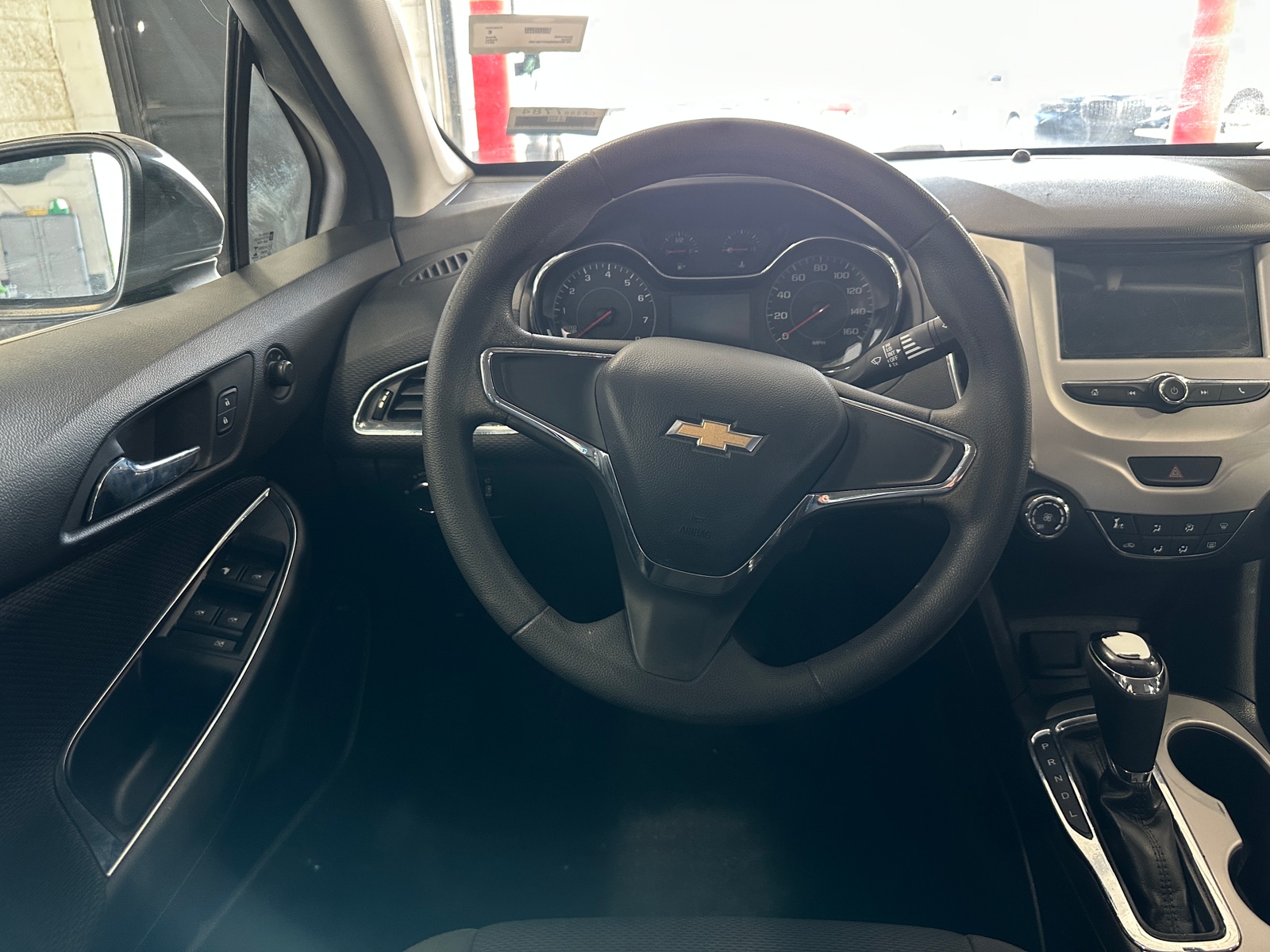 Thumbnail: 2017 Chevrolet Cruze - 5