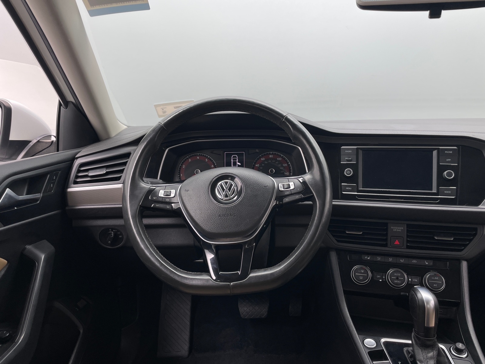 Thumbnail: 2020 Volkswagen Jetta - 4