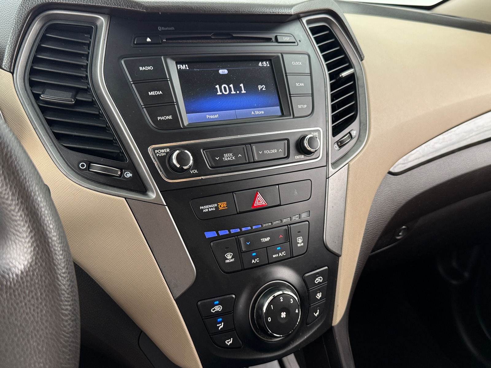 Thumbnail: 2018 Hyundai Santa Fe - 4