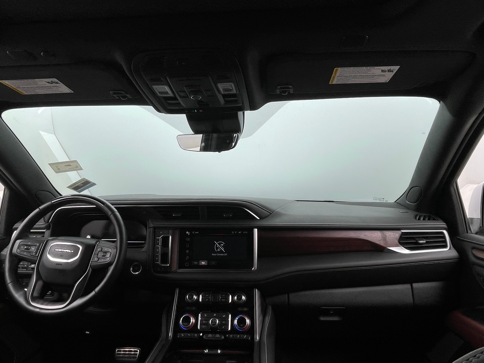Thumbnail: 2024 GMC Yukon - 2