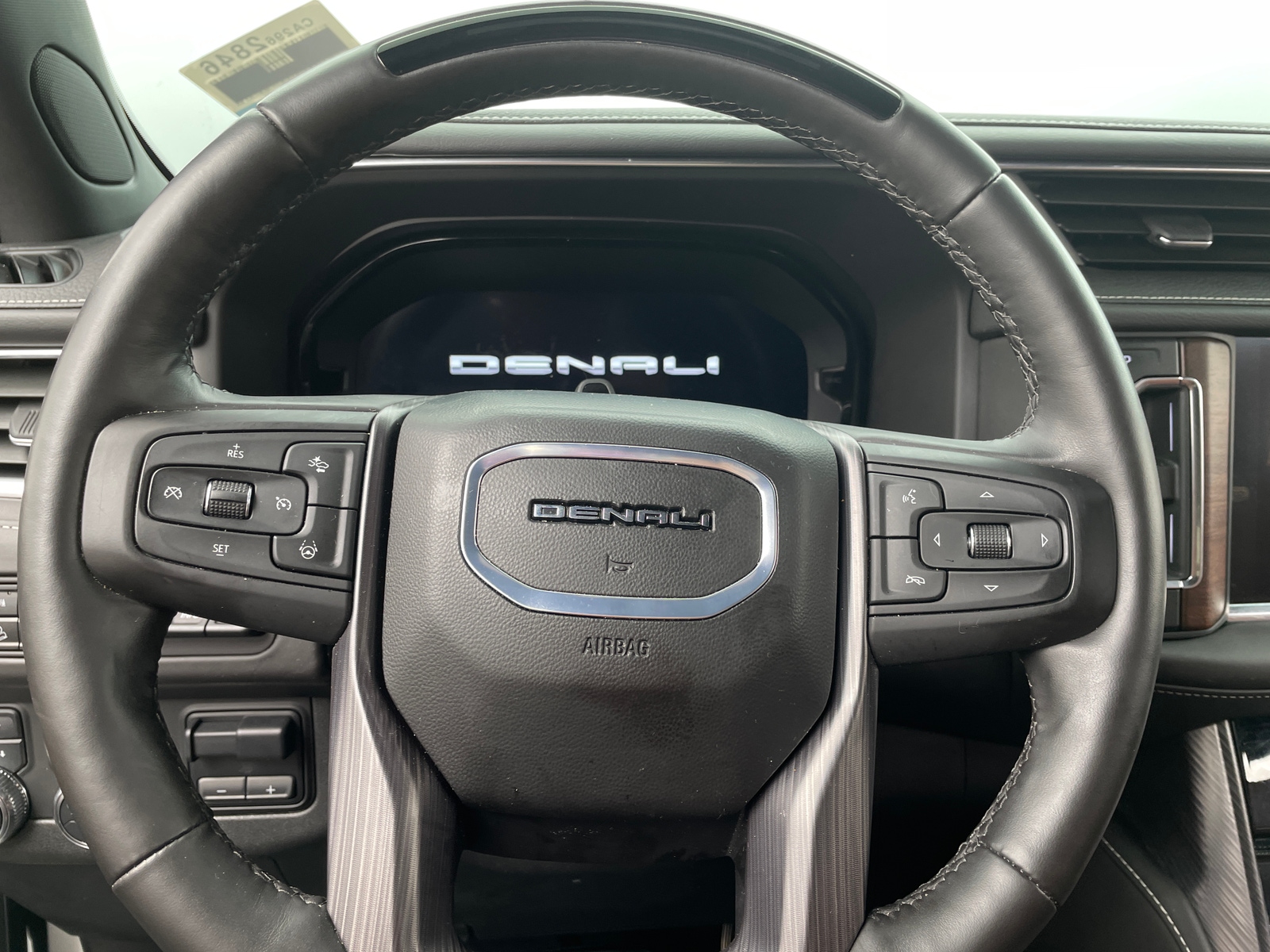Thumbnail: 2024 GMC Yukon - 4