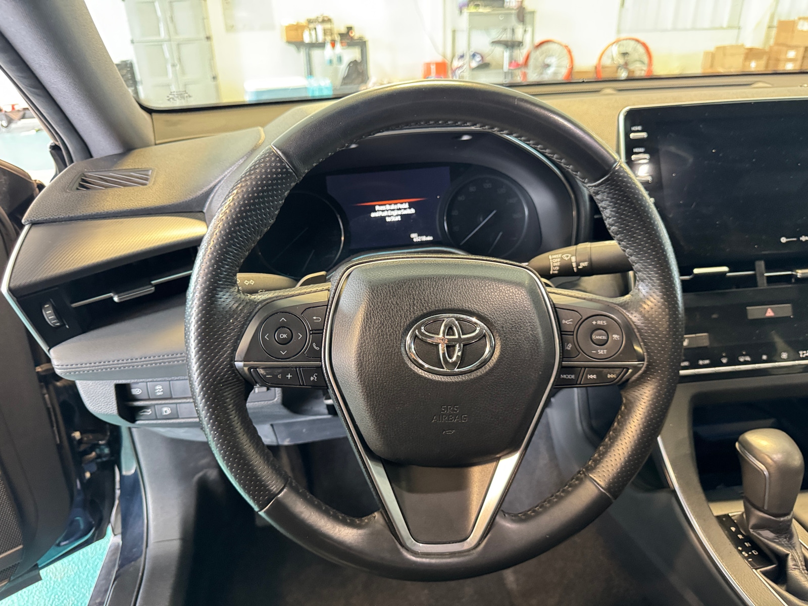 Thumbnail: 2019 Toyota Avalon - 4