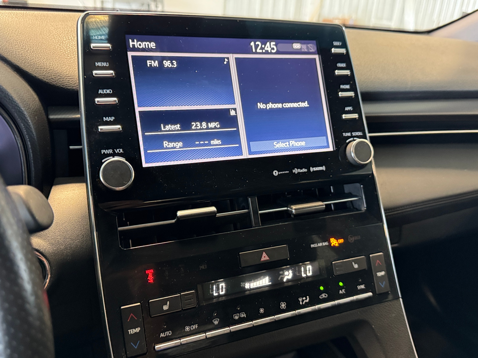 Thumbnail: 2019 Toyota Avalon - 3