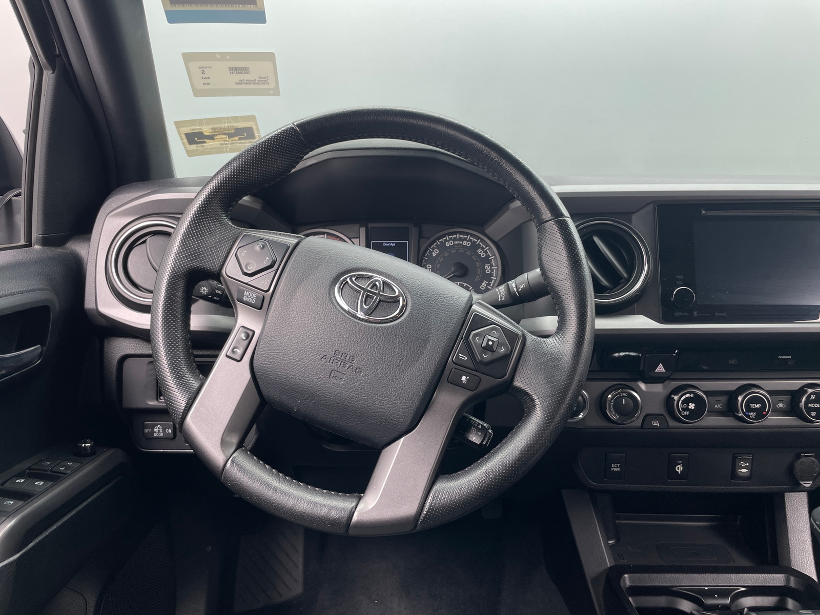 Thumbnail: 2016 Toyota Tacoma - 5
