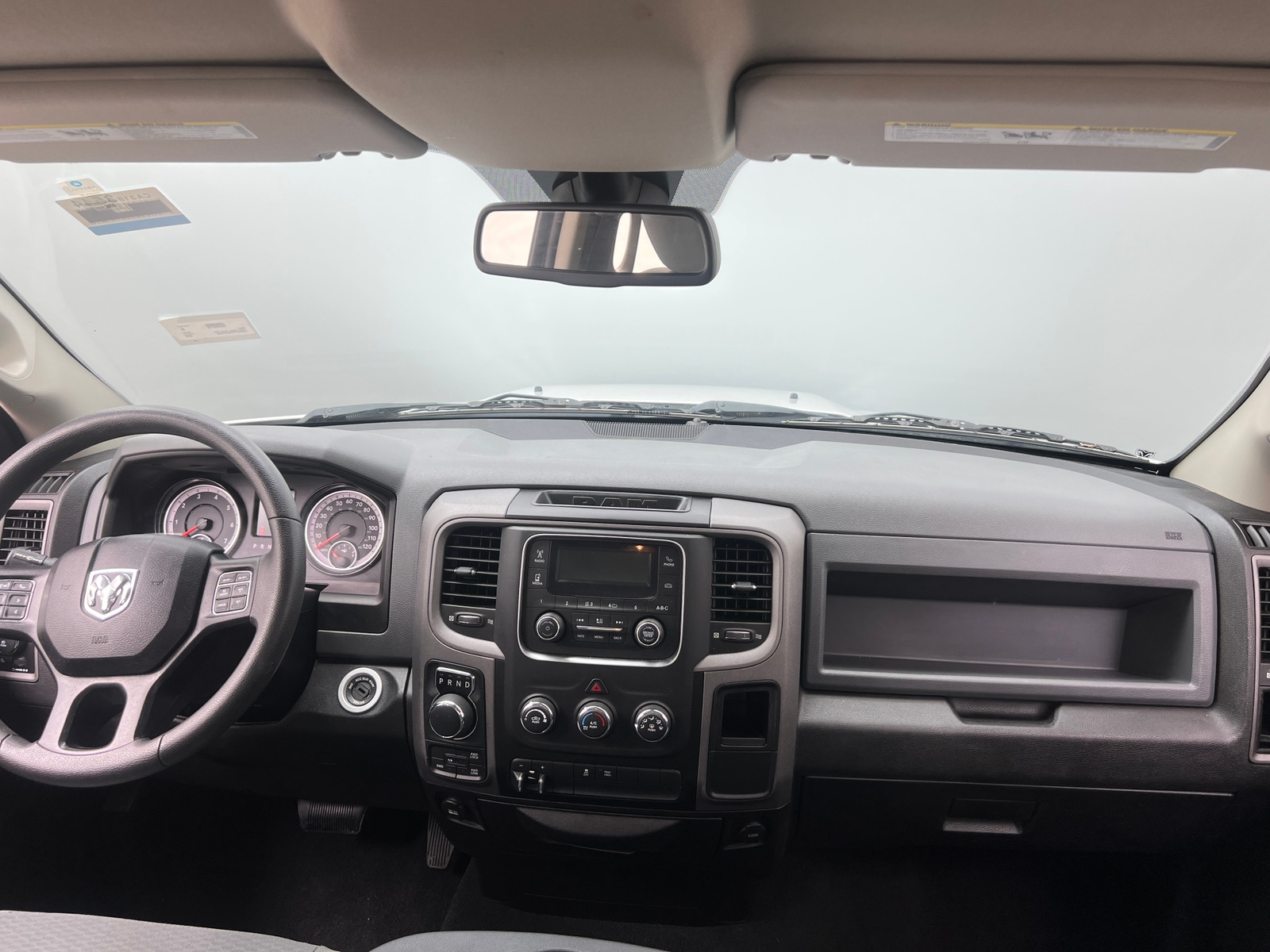 Thumbnail: 2019 RAM 1500 Classic - 3