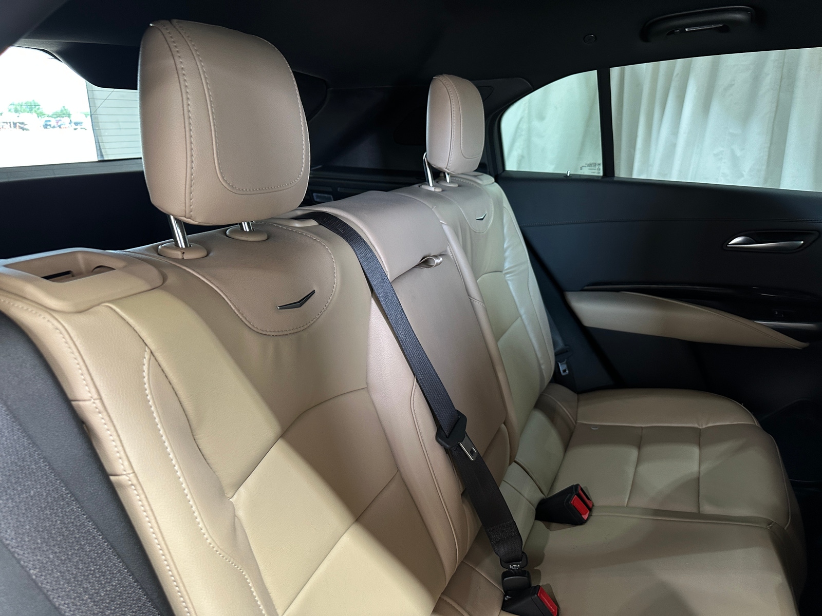 Thumbnail: 2024 Cadillac XT4 - 4