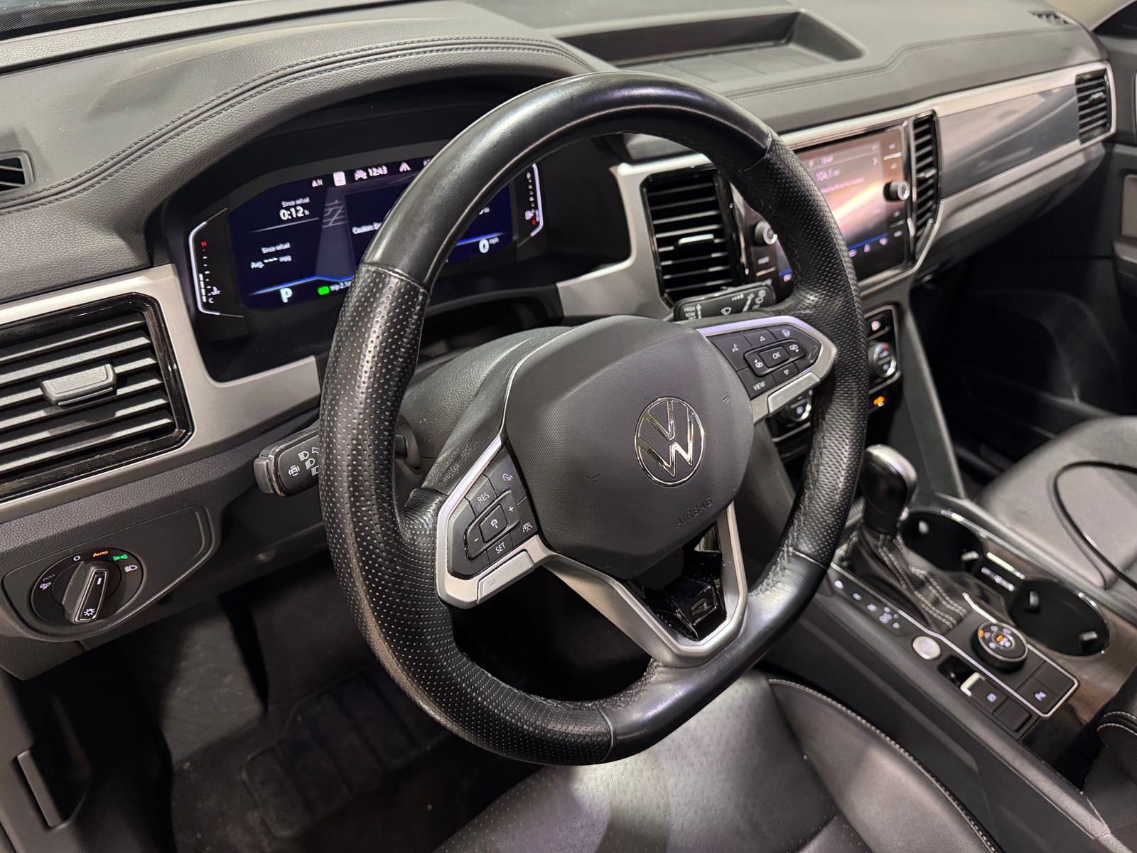 Thumbnail: 2022 Volkswagen Atlas - 2