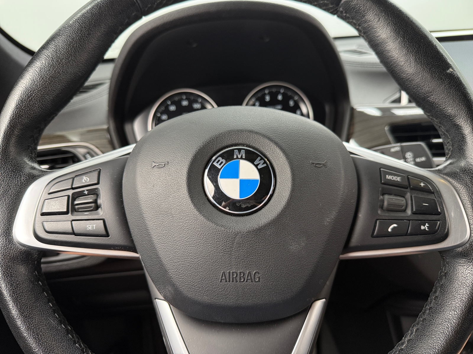 Thumbnail: 2021 BMW X1 - 4