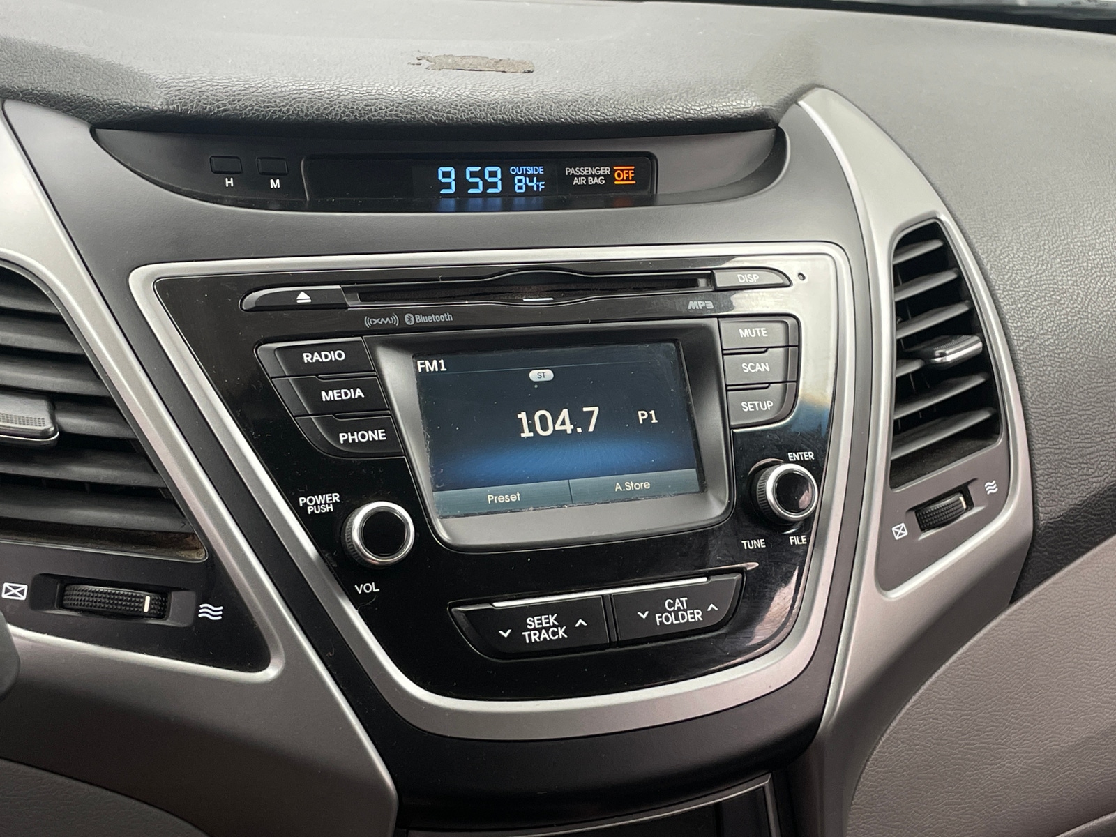 Thumbnail: 2016 Hyundai Elantra - 4